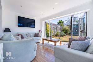 Photo 14- click for photo gallery